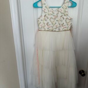 ⚡️NWTAmerican Princess Cream Floral Tiered Dress